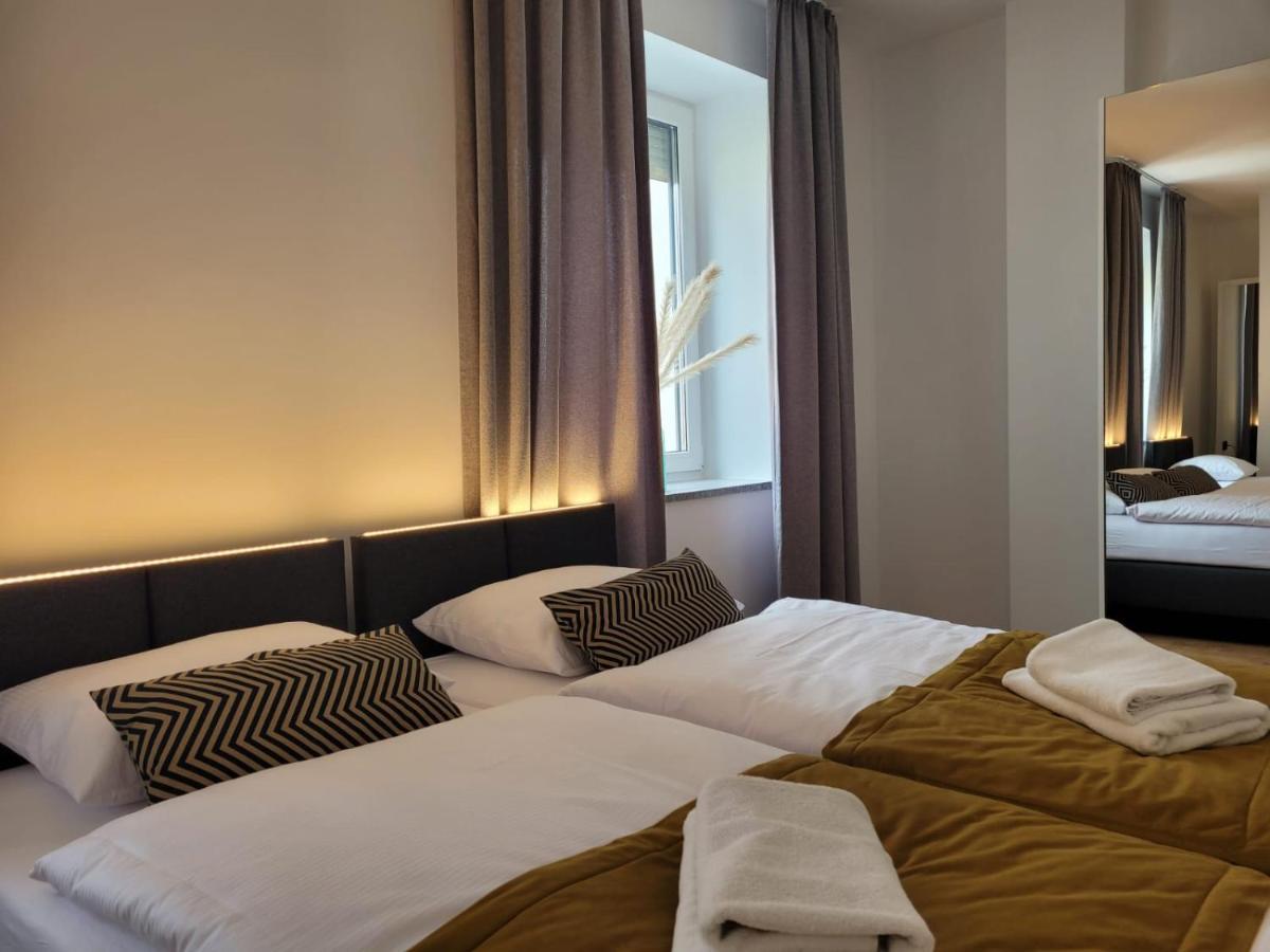 Bed and Breakfast Good Sleep Kolonowskie Esterno foto